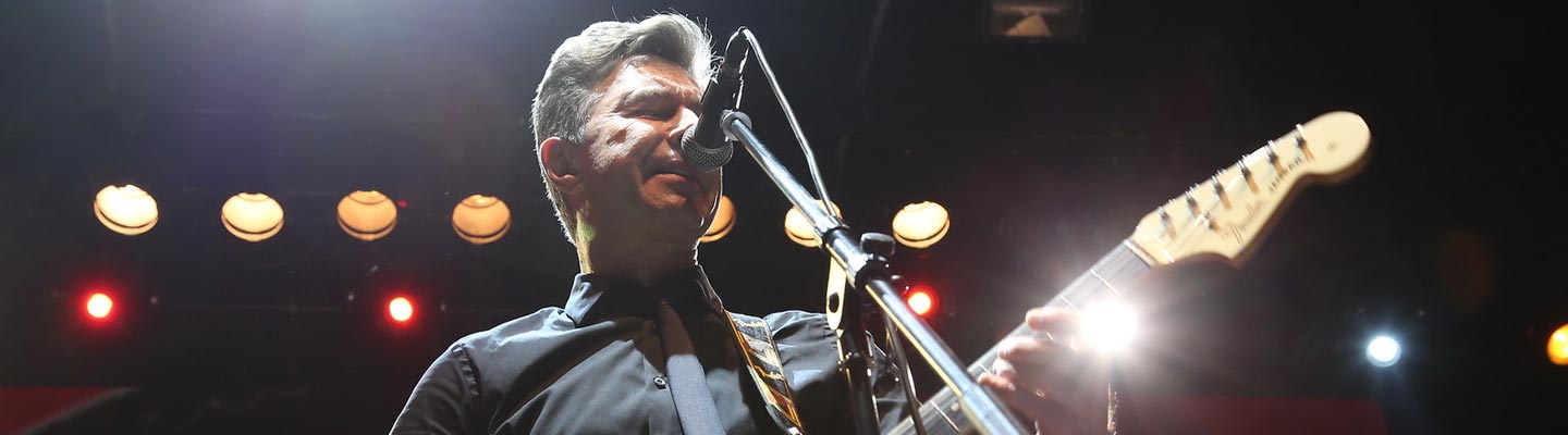 Концерт Валерия Сюткина и Rock & Roll Band в Клубе 16 Тонн