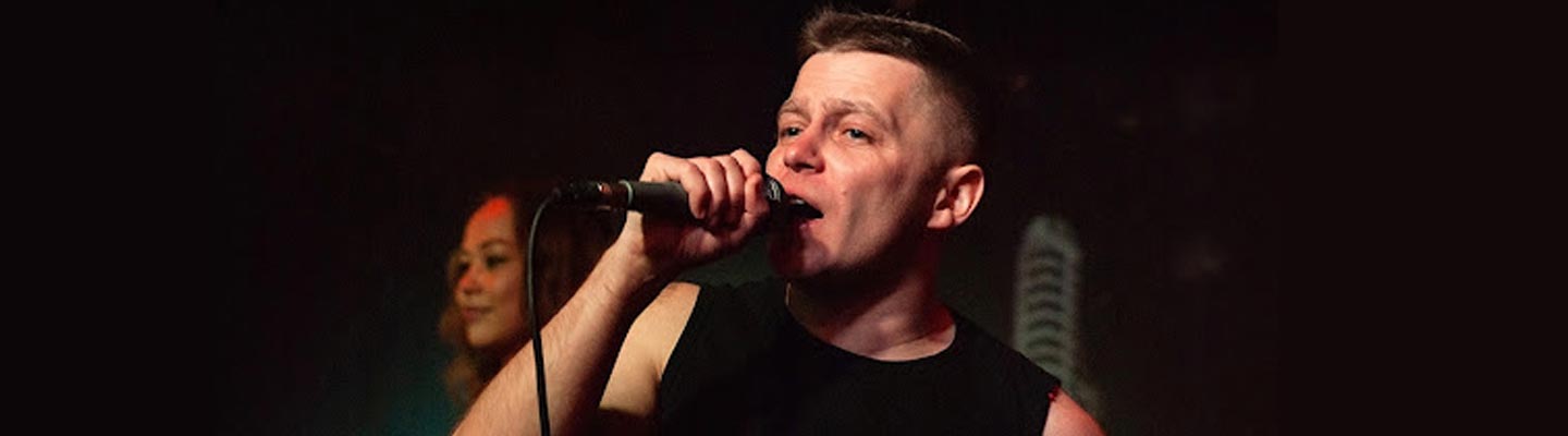 Концерт группы Включай микрофон в Клубе 16 Тонн